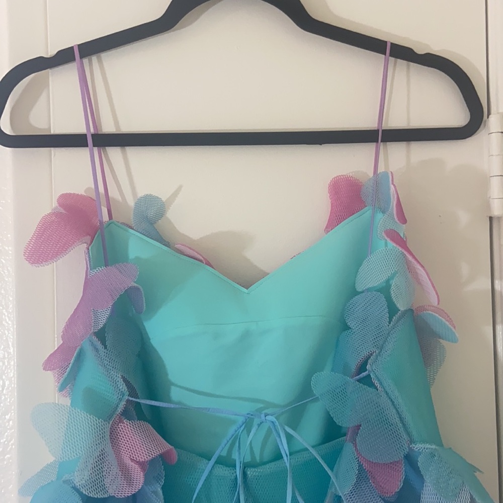 Paskal Butterfly Appliqué Mesh Assymmetrical Dress - Picture 4 of 10